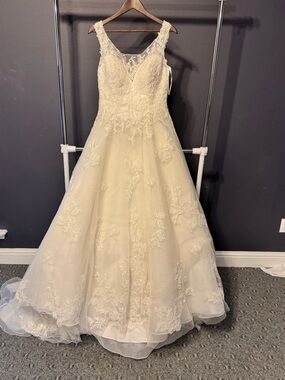 Illusion Lace A-Line Wedding Dress in Ivory with Appliqué
